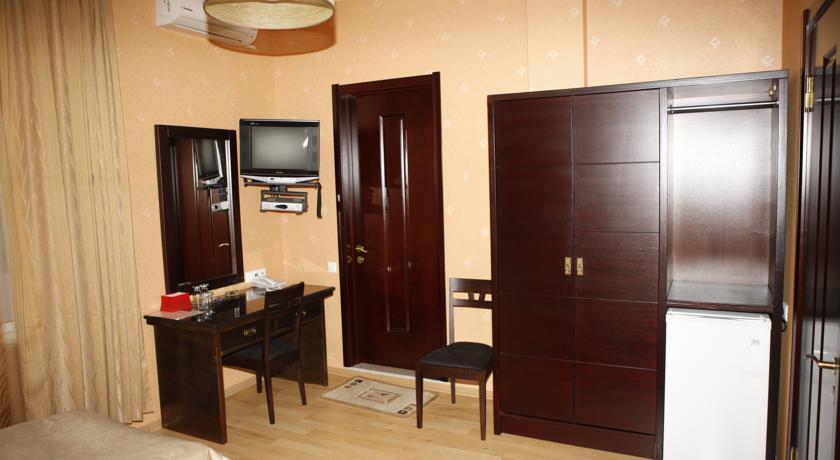 Kmm Hotel Tbilisi Exterior foto