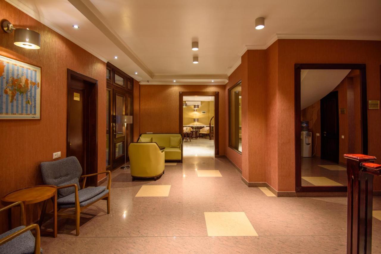 Kmm Hotel Tbilisi Exterior foto